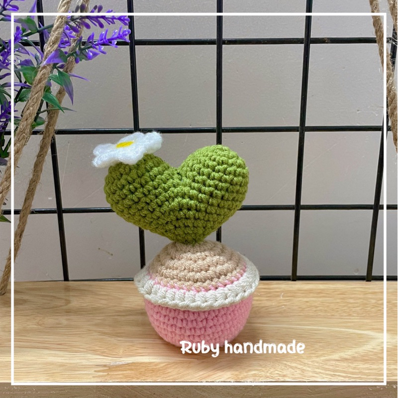 Chậu hoa xương rồng len mini sen đá len handmade làm quà tặng trang trí bàn học bàn làm việc