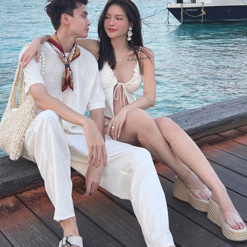 Dép xuồng đế cói quai mica trong cao 11cm nhập nguyên hộp hàng QC cao cấp | Hàng loại 1