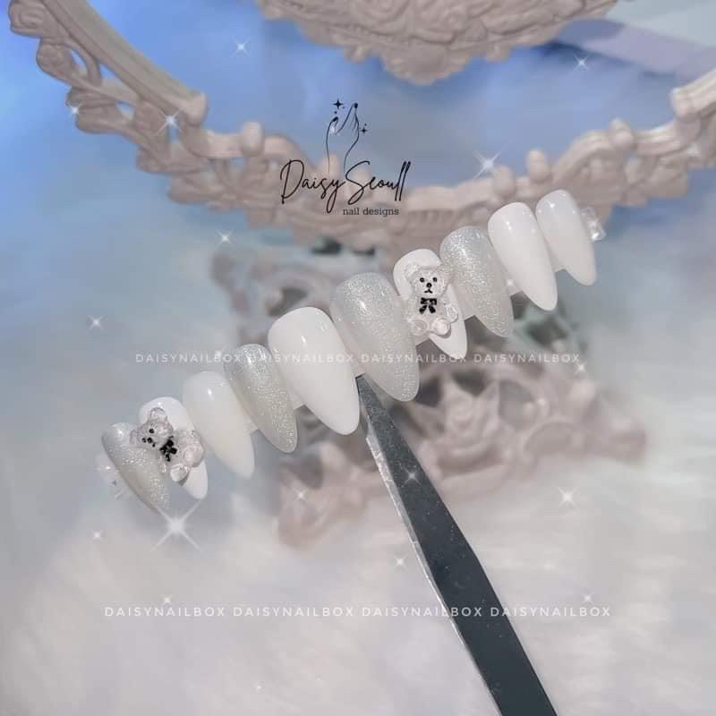 Nail box thiết kế sang trọng giá rẻ lấy tương tác