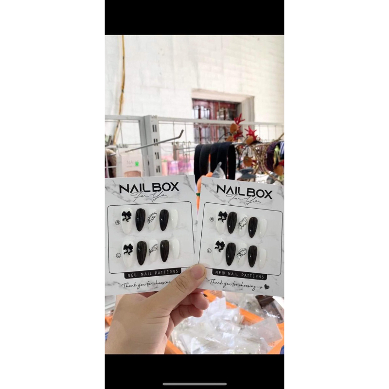 Nail box thiết kế sang trọng giá rẻ lấy tương tác