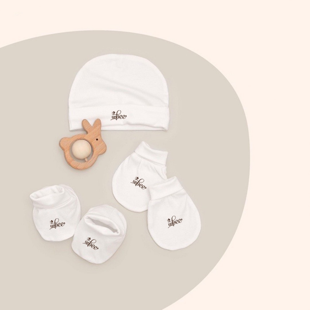 Set bao tay chân mũ sơ sinh cho bé Unbee 0-6 tháng vải sợi tre thoáng mát thấm hút co giãn