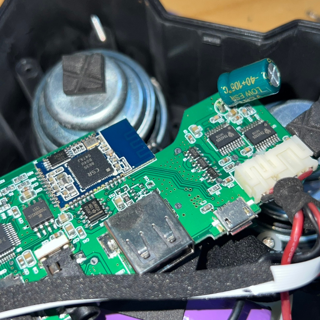 Loa Bluetooth KAMASHI Arma K6 - Chất âm hay sử dụng chip CSR 8635