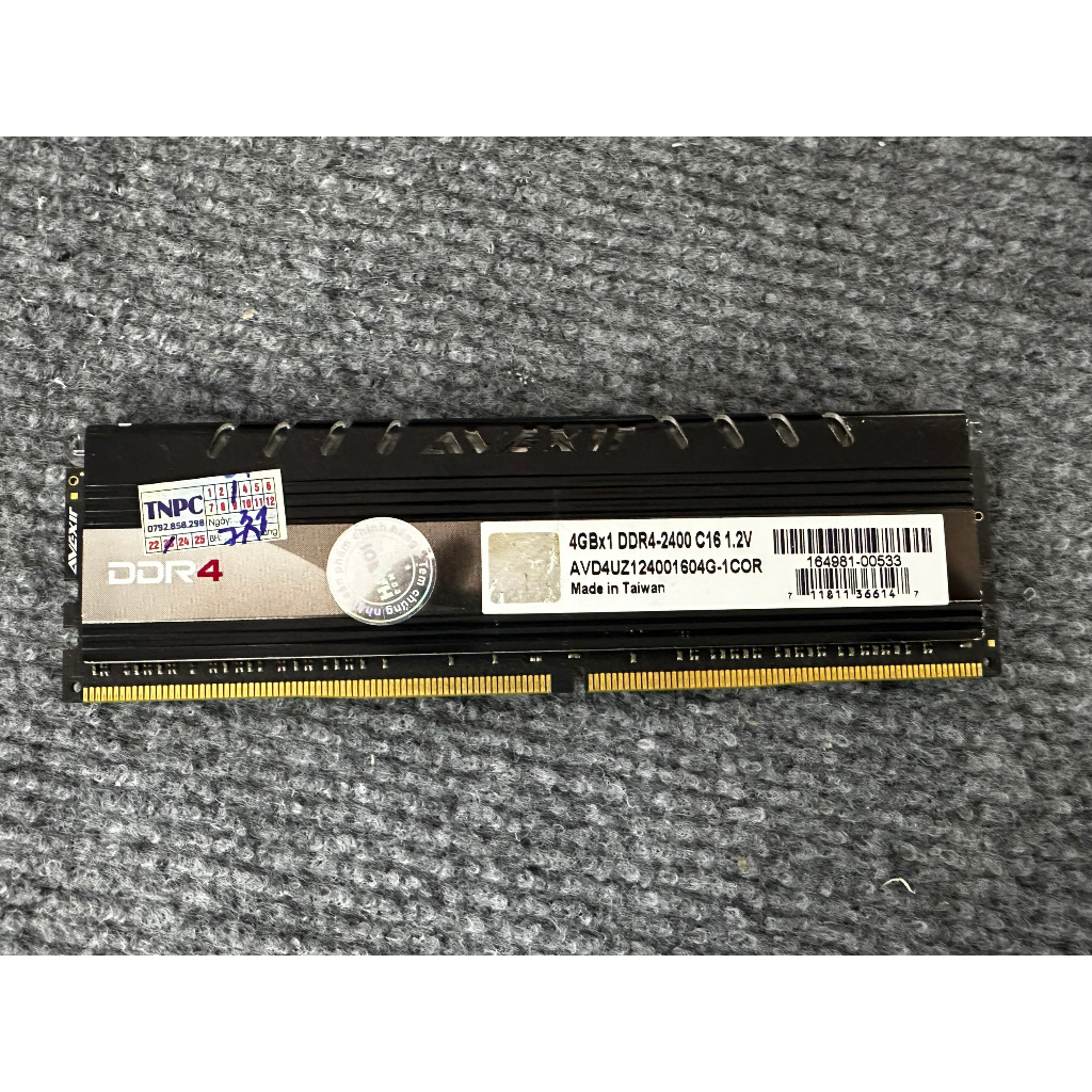 RAM DDR4 AVEXIR 4GB BUS 2400Mhz Led Đỏ