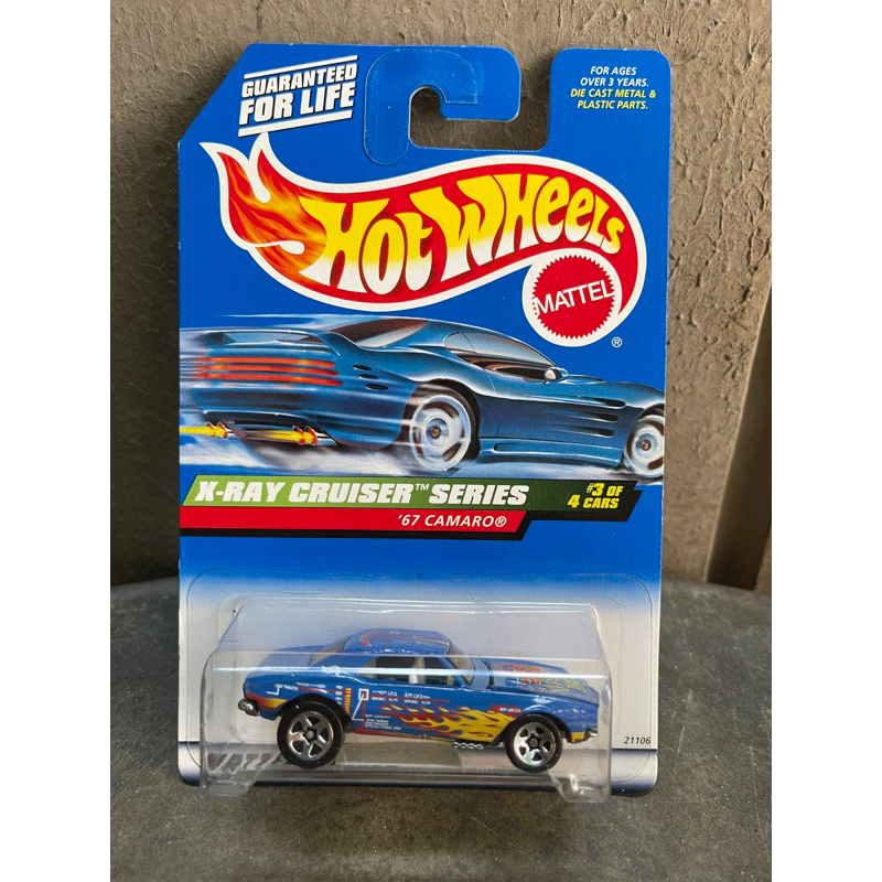 Xe mô hình đồ chơi Hotwheels cơ bản 1:64 - '67 Camaro (bánh 5 lỗ)