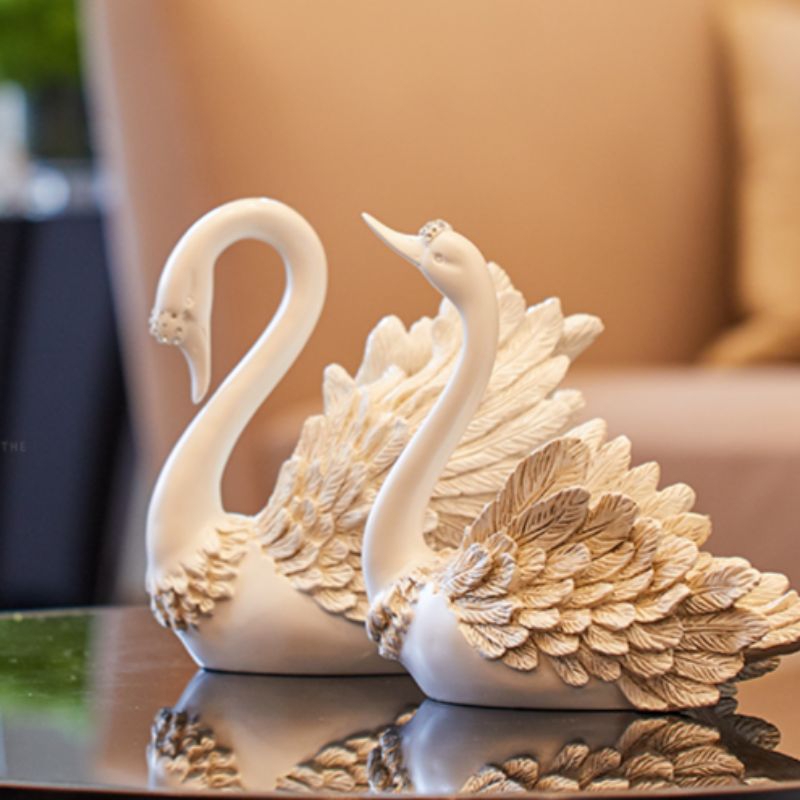 Cặp đôi "Thiên nga hạnh phúc" decor sang trọng nghệ thuật độc đáo