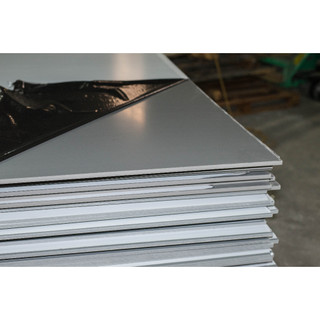 Tấm nhựa phẳng PVC dày 2mm (có nhiều kích thước)