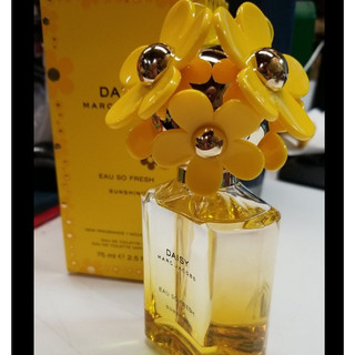 Nước hoa 𝗠𝗮𝗿𝗰 𝗝𝗮𝗰𝗼𝗯 Eau So Fresh Sunshine 10ml