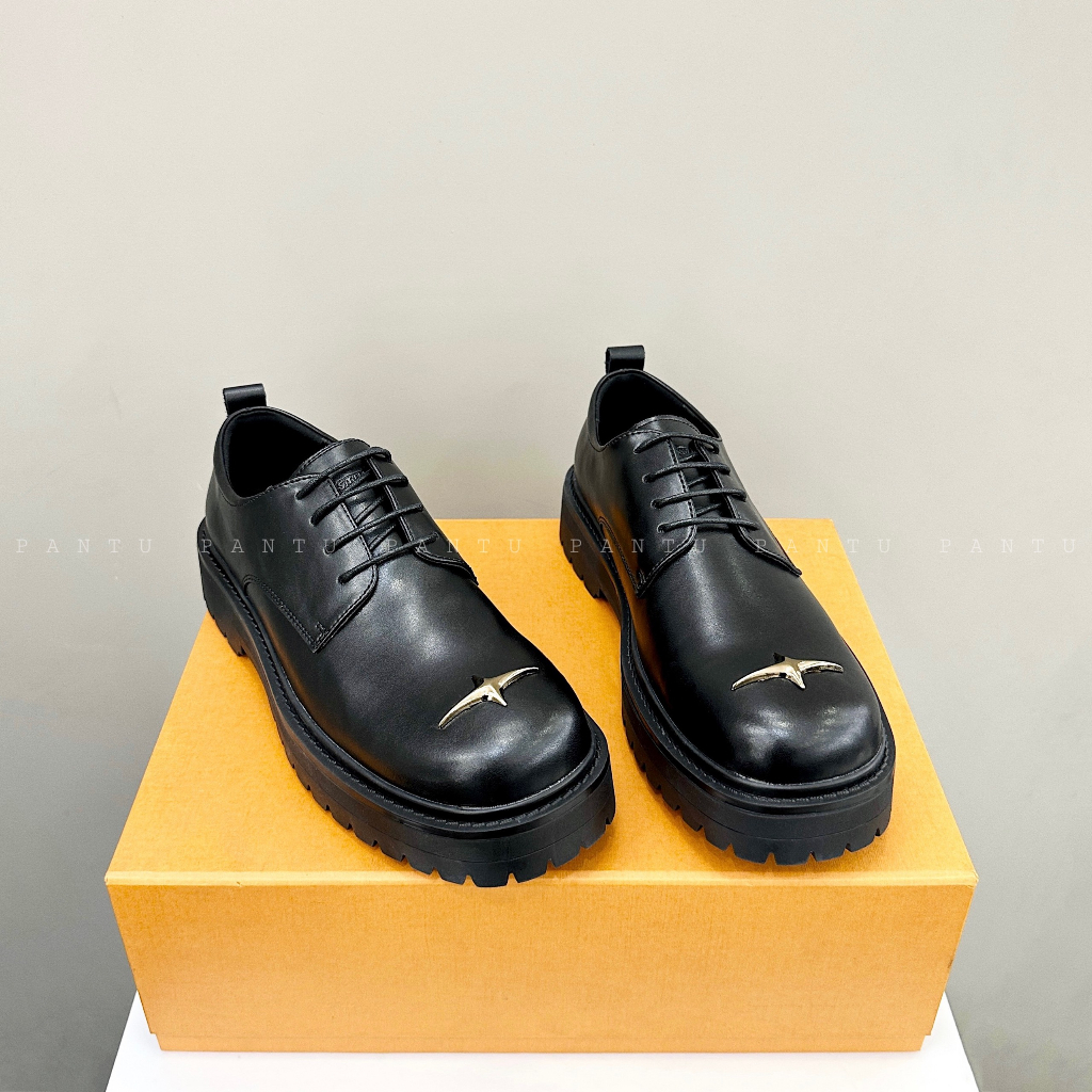 Giày Tây Da Bò Đính Phụ Kiện Cực Đẹp Dành Cho Nam Và Nữ - PANTU UNISEX