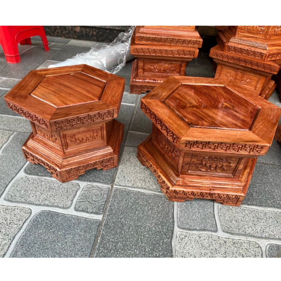 Đôn lục lăng triện hoa sen gỗ Hương đá dùng kê tượng , kê bonsai , kê đồ phong thuỷ ..mặt 20-25-30 cm cao 20 cm