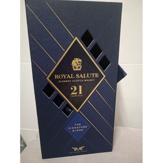 Vỏ hộp chivas 25,21,18,12 dùng trang trí trưng bày