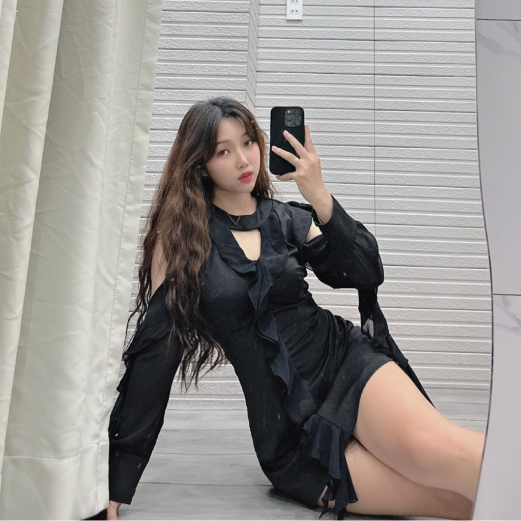 ĐẦM BODY DÂY CỔ V TUA RUA