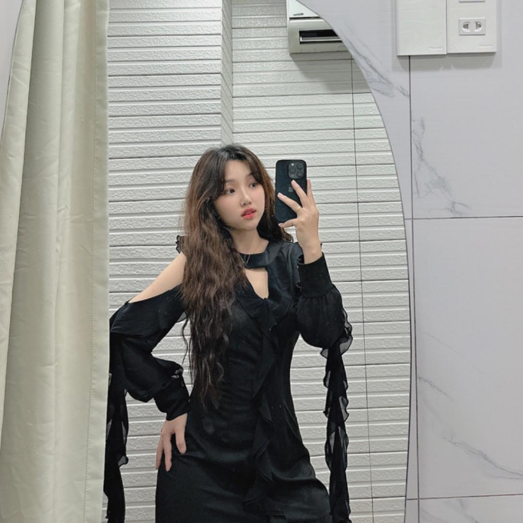 ĐẦM BODY DÂY CỔ V TUA RUA