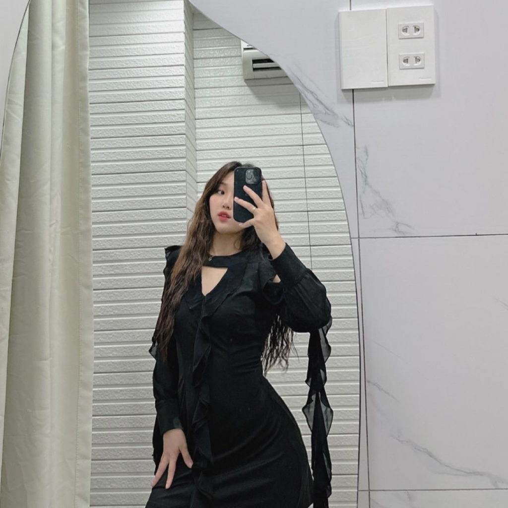 ĐẦM BODY DÂY CỔ V TUA RUA