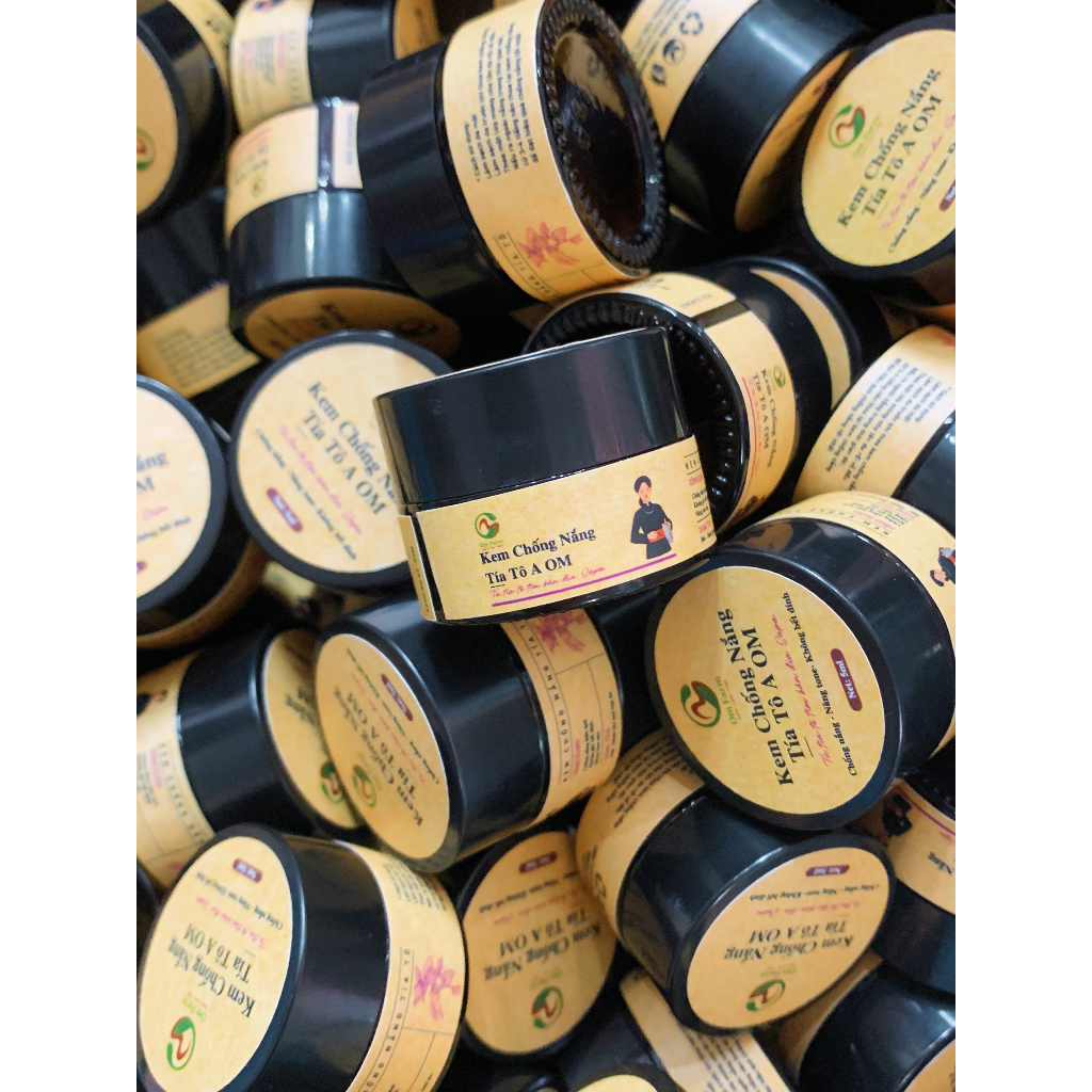 Bộ 2 Sữa Chống Nắng Tía Tô A Om Natural SPF50+/PA++++ mỏng nhẹ, thấm nhanh, không bết 50ml