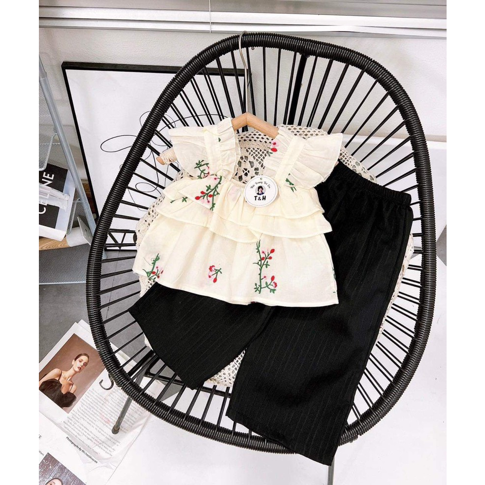 Set bộ áo thêu hoa bèo mix quần suông cho bé gái