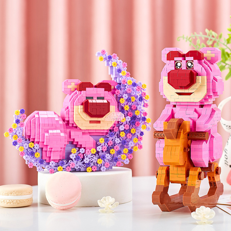 [TẶNG BÚA LEGO] Đồ Chơi Lắp Ráp Gấu Hồng, Gấu Lotso Trên Mặt Trăng, Trên Ngựa Gỗ ( Sleeping bear, Trojan bear)