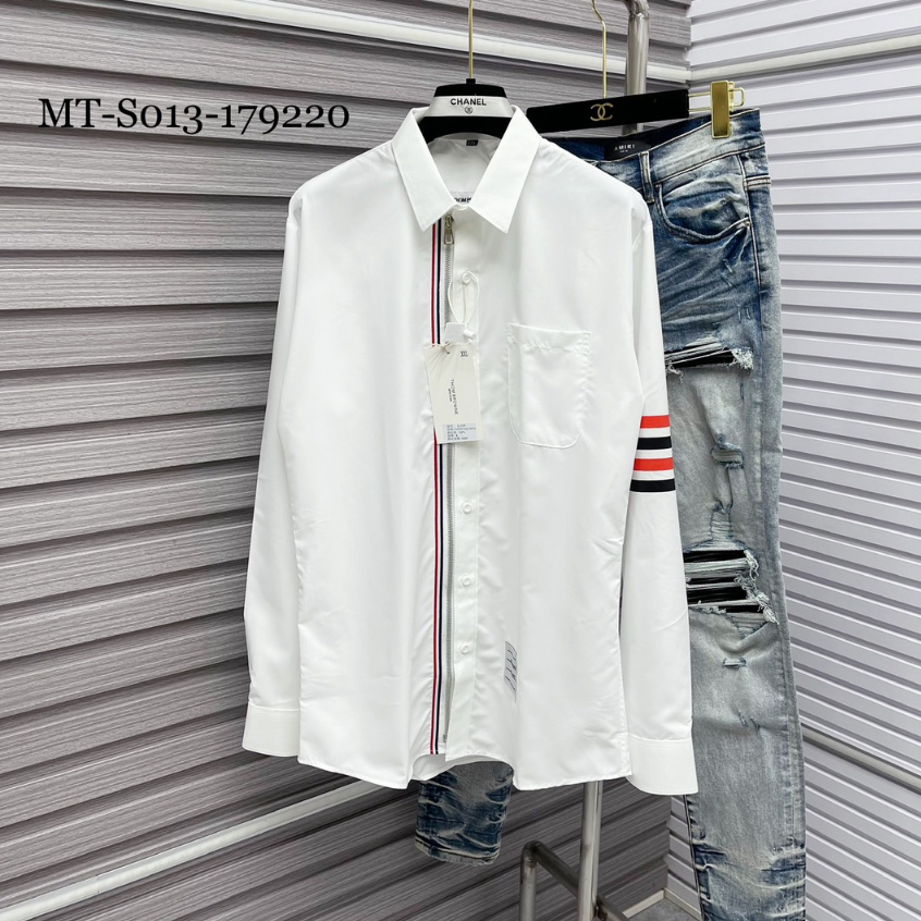 Sơ Mi Thom 4 Vạch Tay Chất Vải Lụa Bóng Bản NEww 2023 | BigBuy360 - bigbuy360.vn