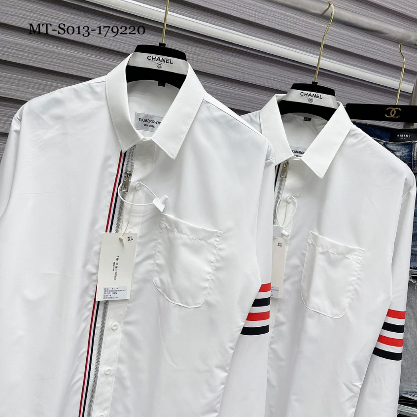 Sơ Mi Thom 4 Vạch Tay Chất Vải Lụa Bóng Bản NEww 2023 | BigBuy360 - bigbuy360.vn