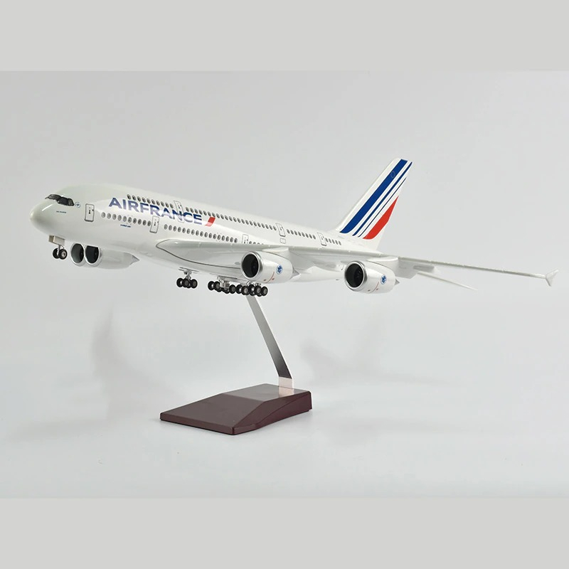 Mô hình máy bay Air France Airbus A380 47cm 1:160 có đèn led tự động theo tiếng vỗ tay hoặc chạm MB47027
