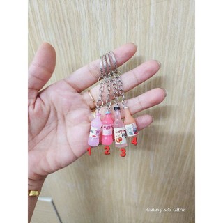 móc khóa chai nước dễ thương