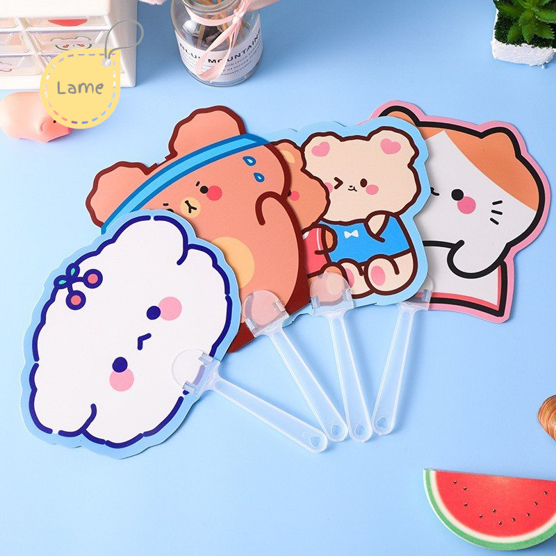 Quạt nhựa cầm tay mini LAME STORE