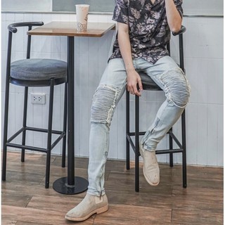 Quần jean nam QJ35 MAKVN miếng vá Bike màu xanh nhạt rách gối from bó phong cách năng động đường phố