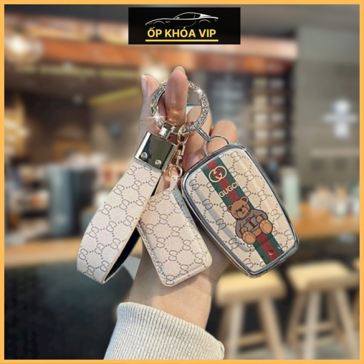 Ốp chìa khóa họa tiết cao cấp GUCCI,BBR,DIOR các dòng xe: Toyota Cross, Toyoto Camry by Ốp khóa VIP