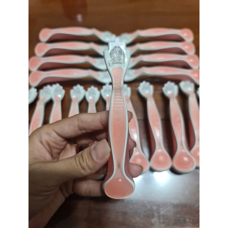 Dao cạo bơ Gillette Venus set 2 cây