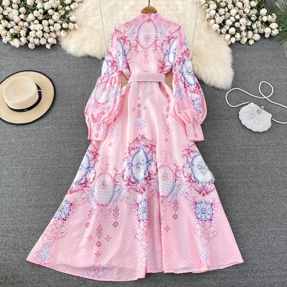 Đầm tay dài cổ chân họa tiết retro màu hồng dáng A kèm đai thắt eo