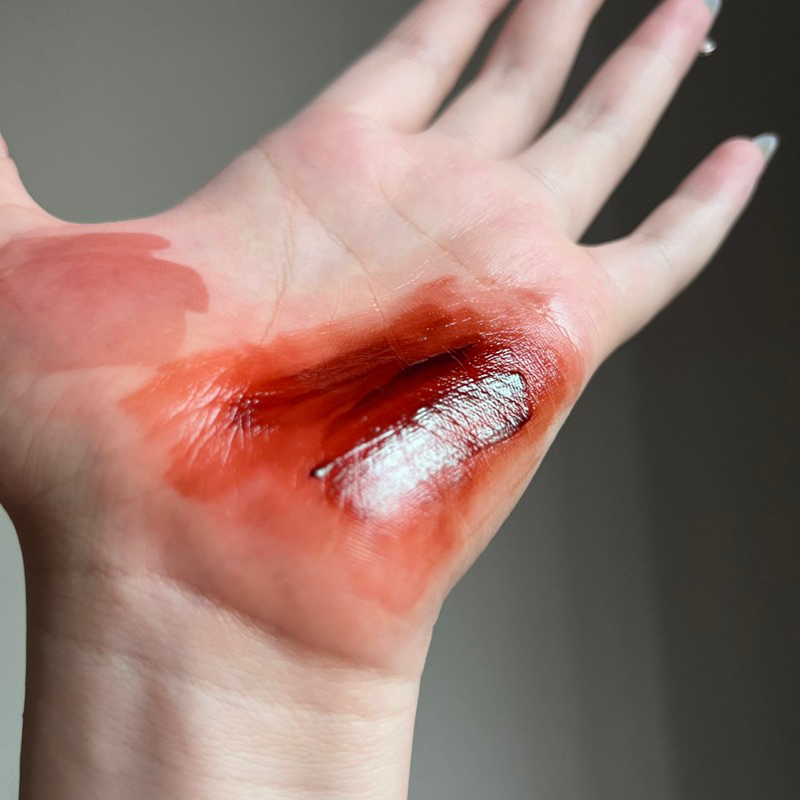 Son bóng núi băng Cappuvini siêu xinh hiệu ứng căng mọng môi