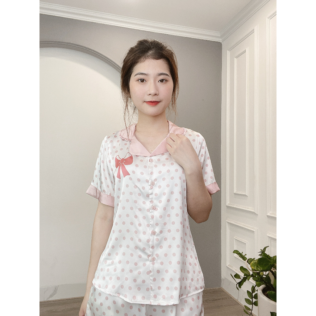 Bộ Pijama Lụa Họa Tiết Chấm Bi Quần Đùi Min House