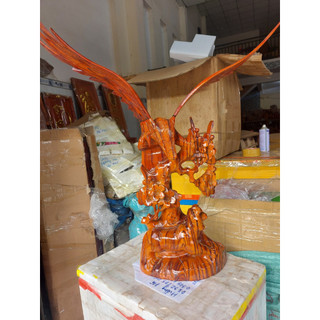 Tượng gỗ đại bàng Anh hùng tương ngộ gỗ xà cừ cao 50cm