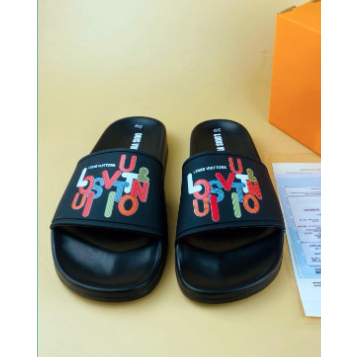 Dép nam LV dép nam quai ngang mẫu mới nhất 2 màu trắng đen quai cao su mềm mại hót 2023 | BigBuy360 - bigbuy360.vn