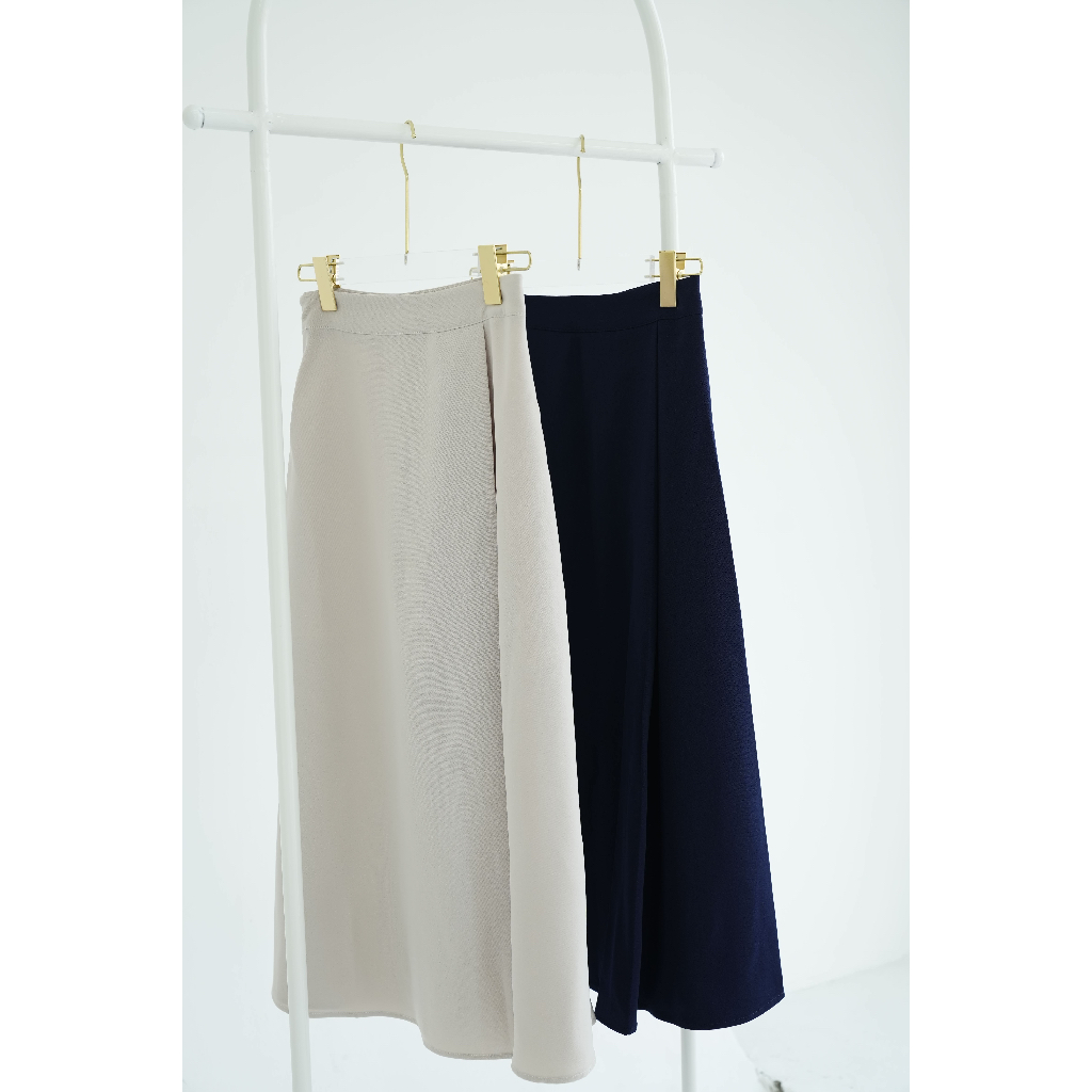 Plainwash.co - Chân váy dài Ichigo Skirt