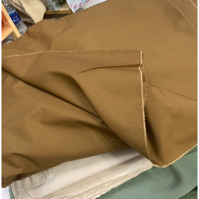 Vải kaki màu nâu tây