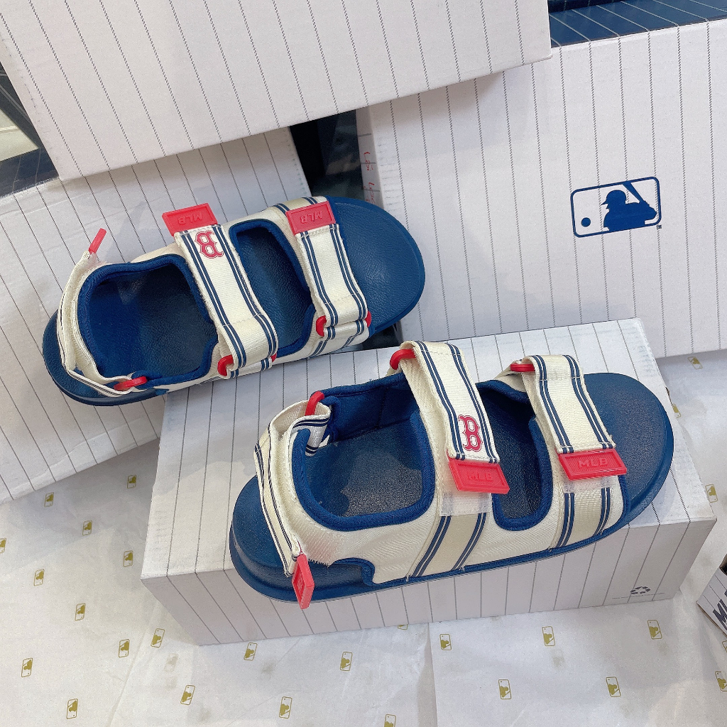 [CHÍNH HÃNG] GIÀY SANDAL MLB - LOGO B ĐỎ ĐẾ XANH - CODE: 3ASDSD223-43NY