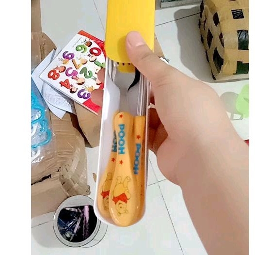 Set 3 món muỗng nĩa đũa trẻ em ăn dặm gấu pooh, hello kitty dễ thương (Tặng kèm hộp nhựa)
