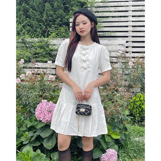 Váy xuông đuôi cá nơ ngực baziz closet