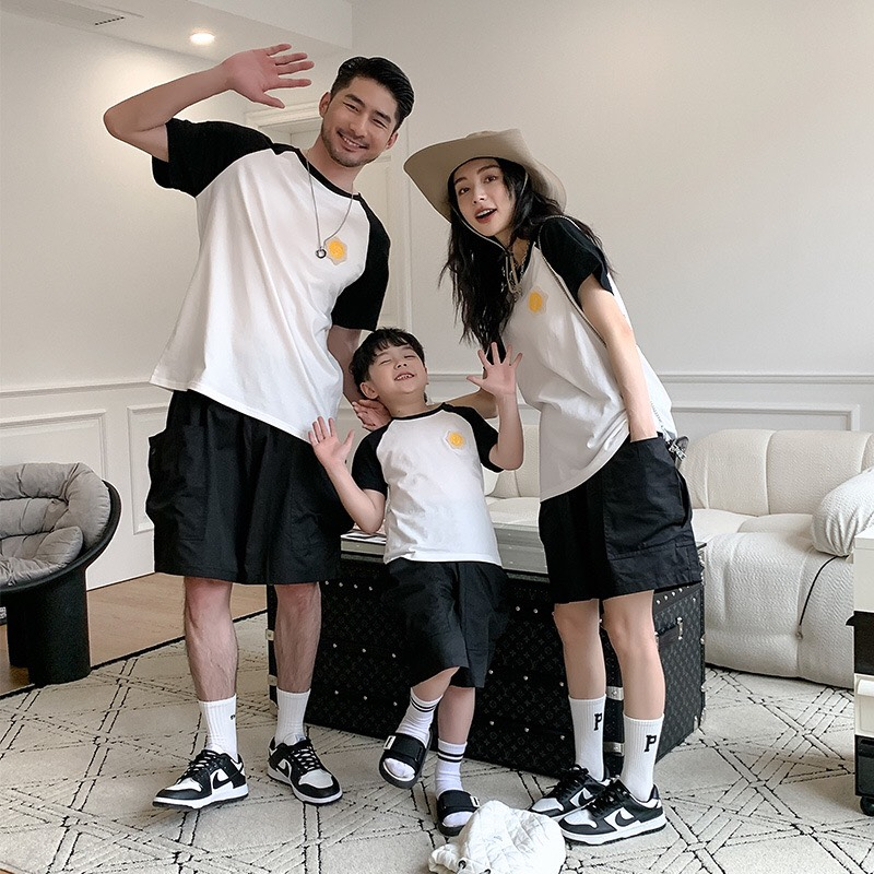 Áo cặp gia đình 3 4 5 người phong cách hàn quốc chất liệu thun cotton mềm hàng qccc