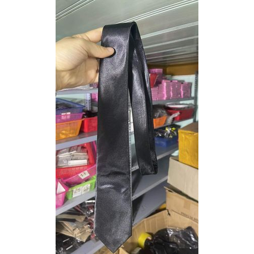 Cà vạt bê lễ- cavat-kỷ yếu-cà vạt nam bản nhỏ 5cm - kéo sang trái xem video