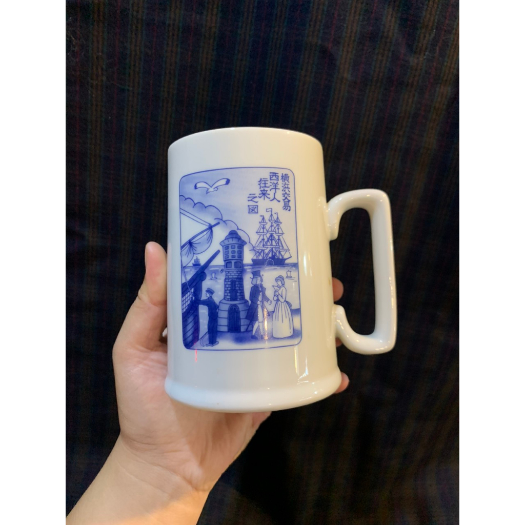 LY SỨ ĐỒNG GIÁ