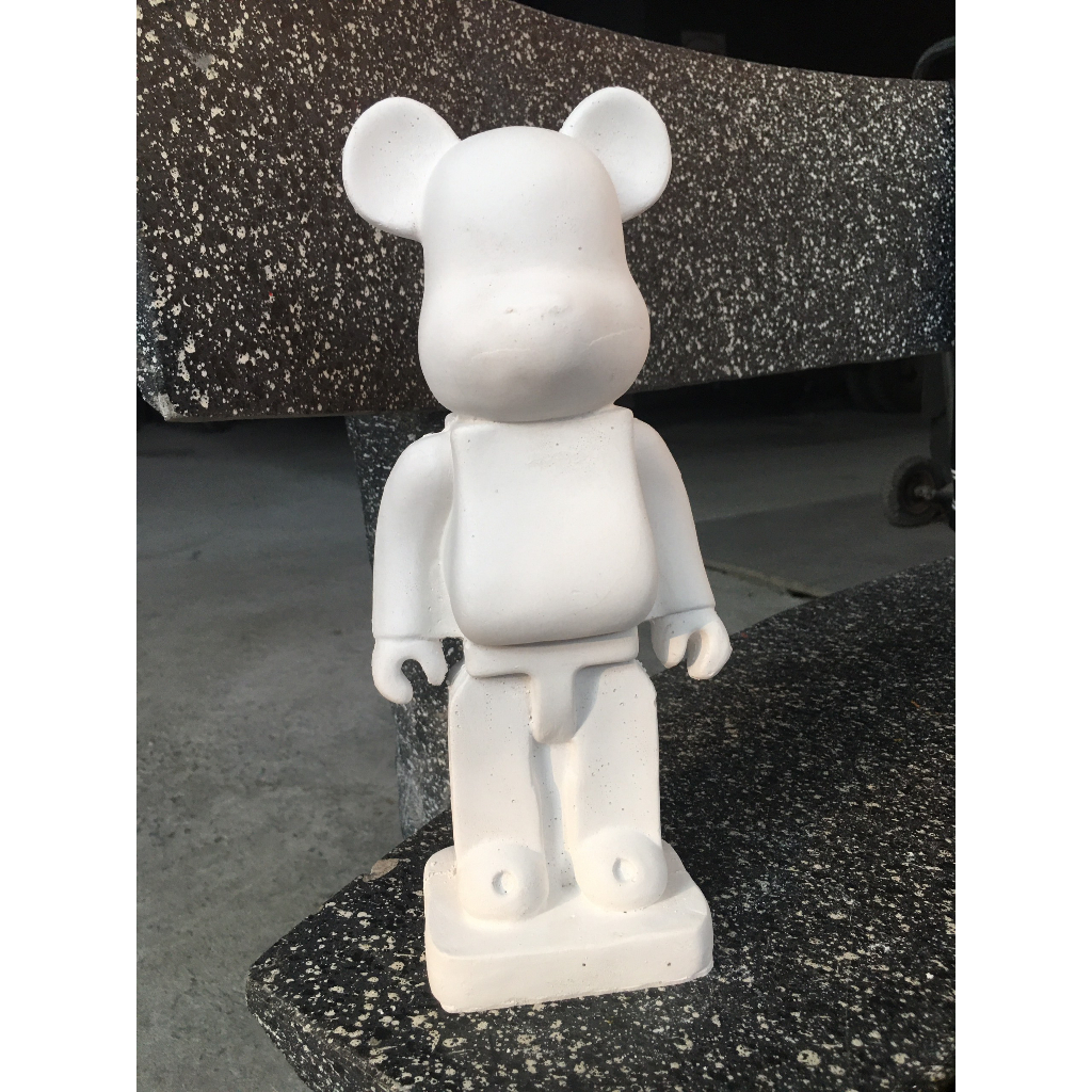 Tô Tượng Bearbrick giá rẻ Tháng 10,2023