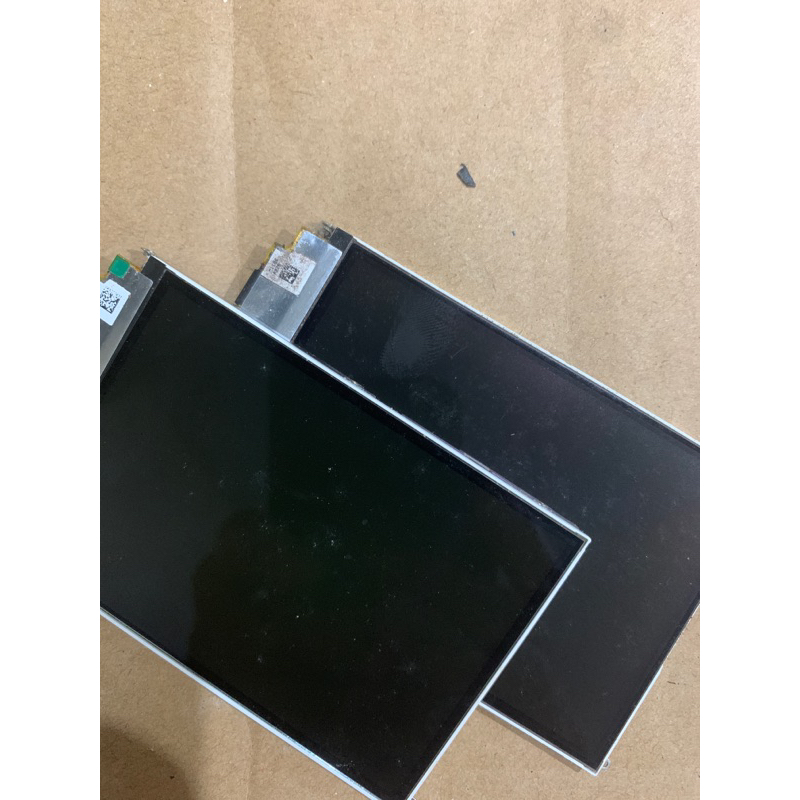 Màn hình hiển thị đẹp 3s cũ bóc máy