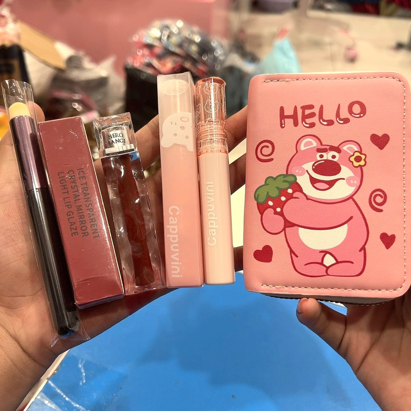 Combo son + ví + quà tặng