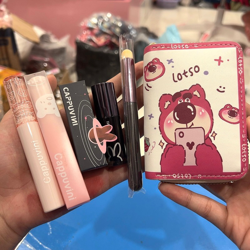 Combo son + ví + quà tặng