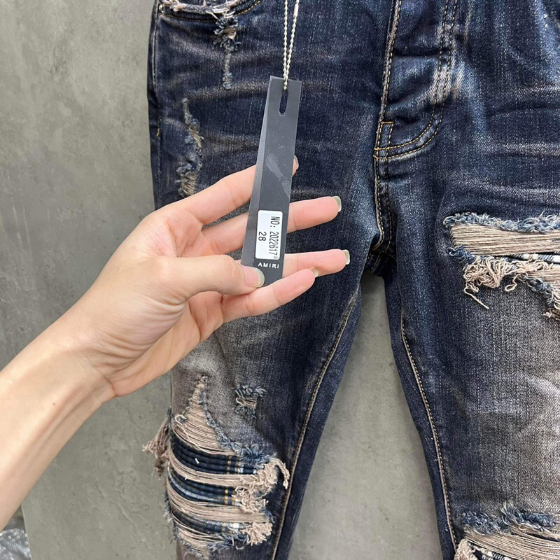 Quần bò amiri likeauu rách phối vải xanh sọc -6822