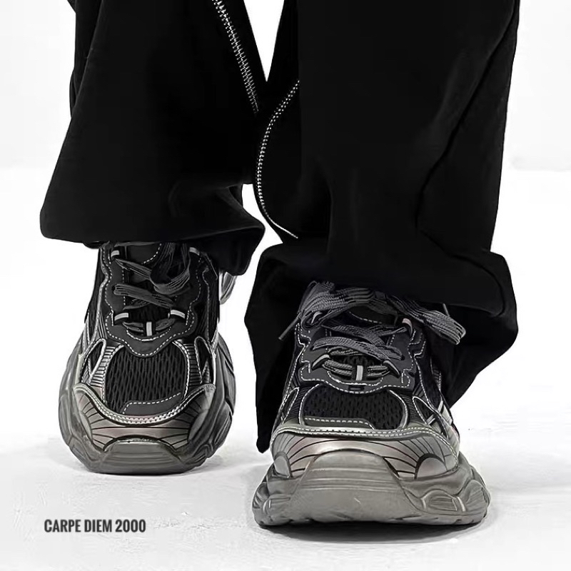 Seoul Chunky Sneakers - Giày thể thao form to dad shoe, đế cao, đi êm chân. Có 3 màu đen, đen ash, xám phối xanh dương