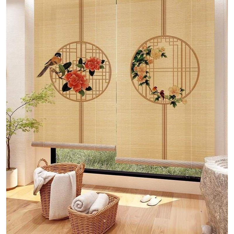 Mành tre trúc in tranh UV hình phong cảnh chim và hoa đào. Mành tre trúc trang trí decor cafe, spa..Phông tre chụp hình.