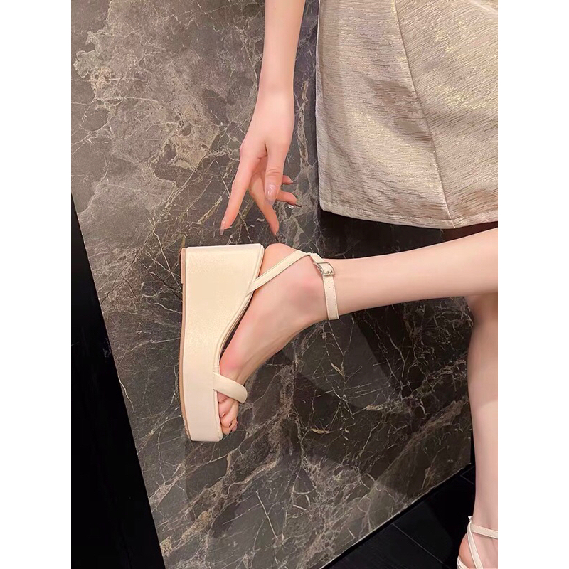 Sandal đế xuồng trơn 9cm sz 34-39