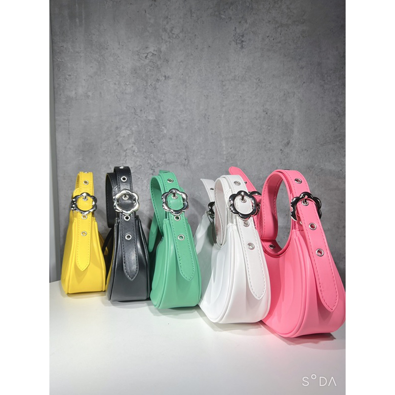 Túi xách dáng bầu newww 2023 - clip shop quay